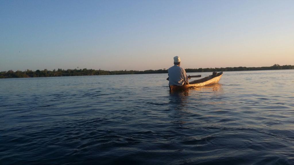 Dolphin Safari Lodge Mahonda Buitenkant foto